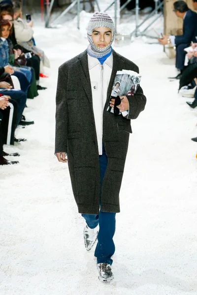 Look 58